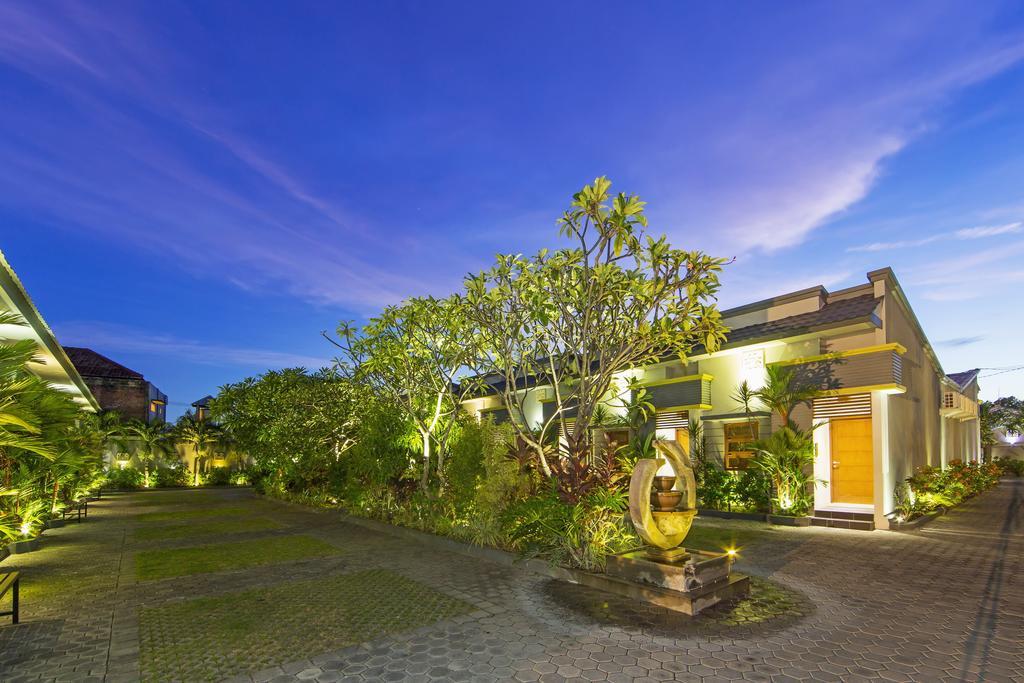 The Banyumas Villa Denpasar  Luaran gambar